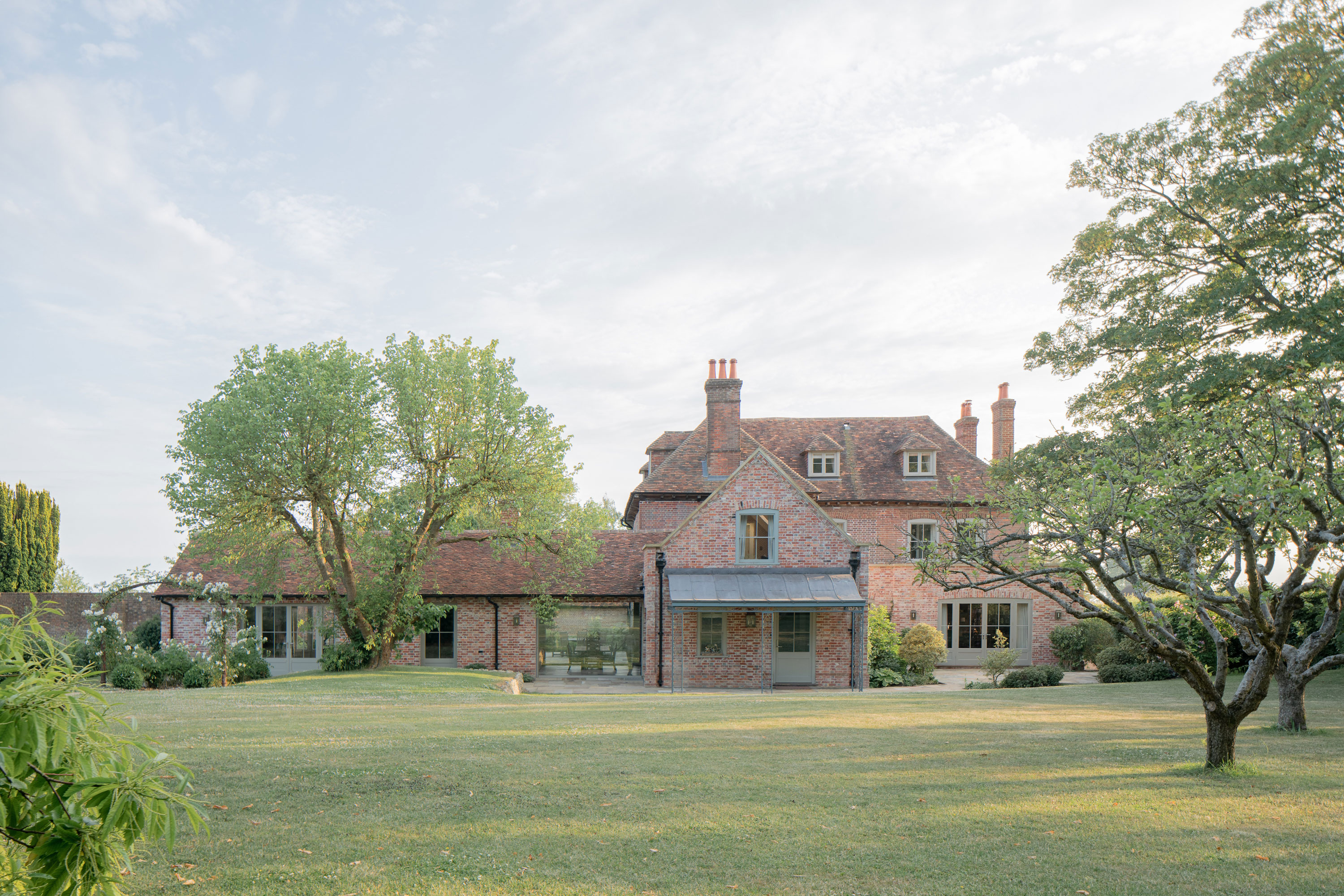 UK-The-Hall-c
